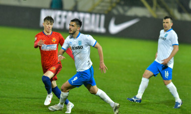 Andrei Ivan, într-un meci FCSB - Universitatea Craiova / Foto: Sport Pictures