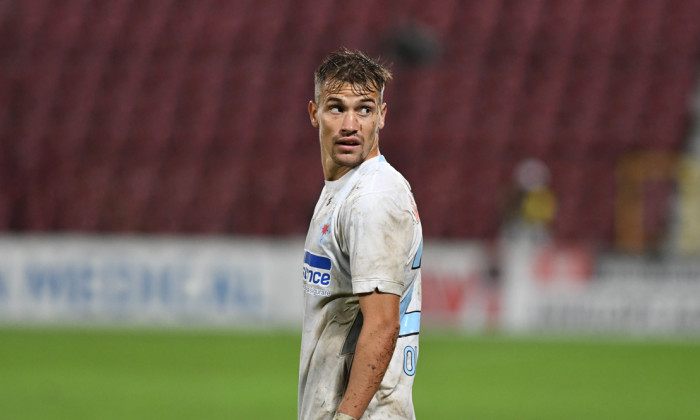Darius Olaru, într-un meci CFR Cluj - FCSB / Foto: Sport Pictures