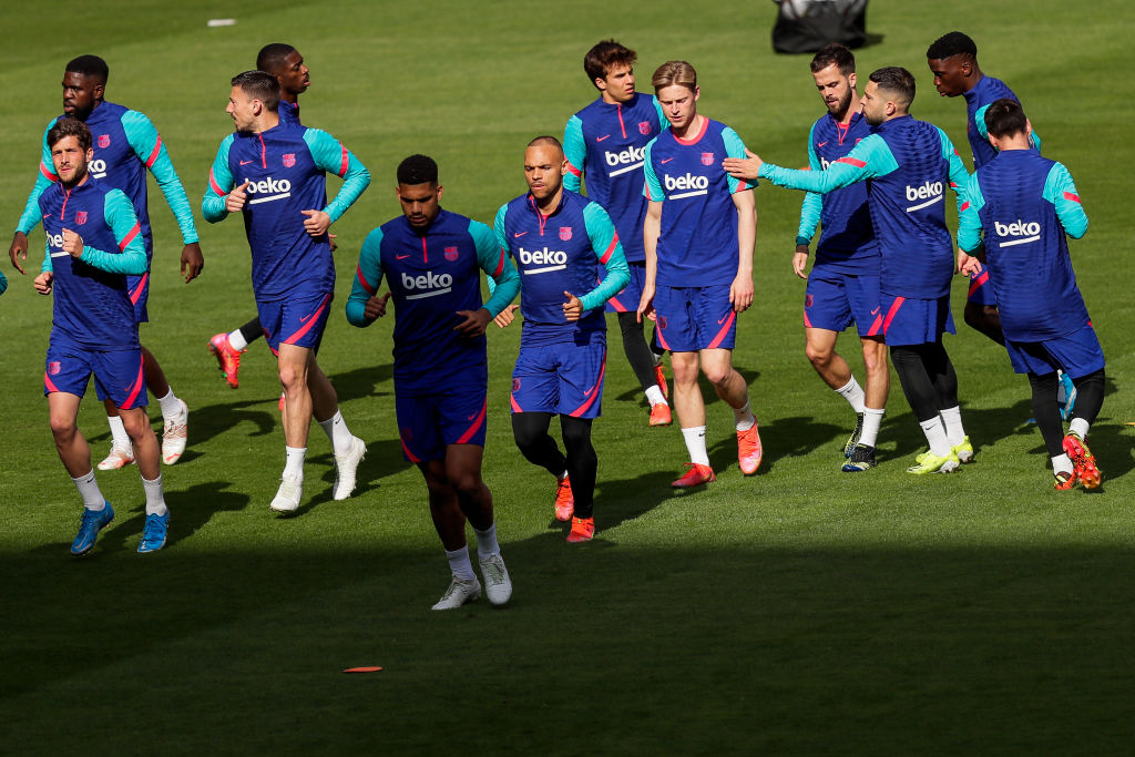 Lovitura pregătită de PSG. Wijnaldum, înlocuit cu un star de la Barcelona