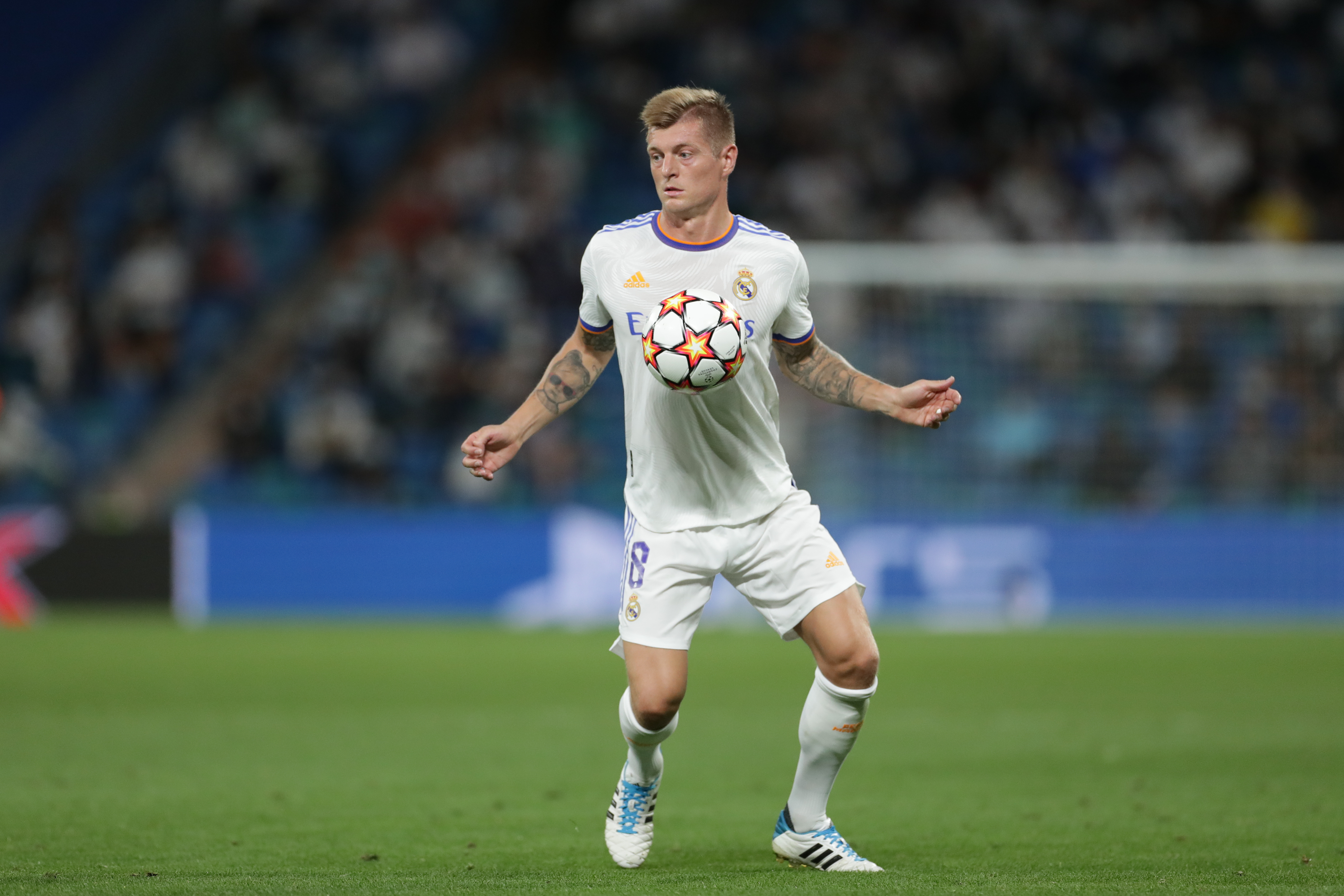 Prima lovitură mare pe care ”noul” Newcastle vrea să o dea: Toni Kroos de la Real Madrid! Suma pregătită de șeici
