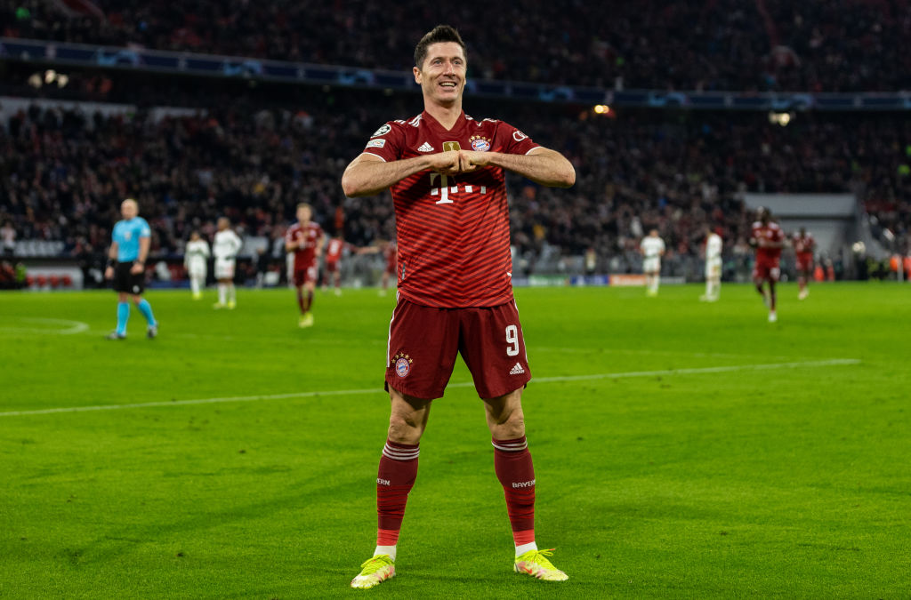 Topul marcatorilor din Champions League după 4 etape. Lewandowski, lider, urmat îndeaproape de Haller, Salah și Ronaldo