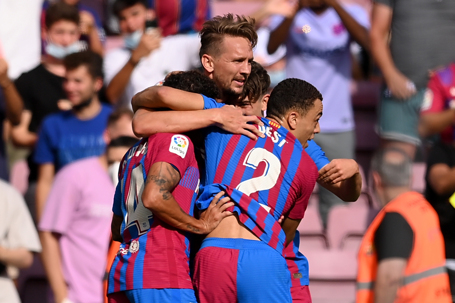 Primul jucător de la Barcelona de care Xavi vrea să "scape". A fost adus de Koeman și huiduit de fani