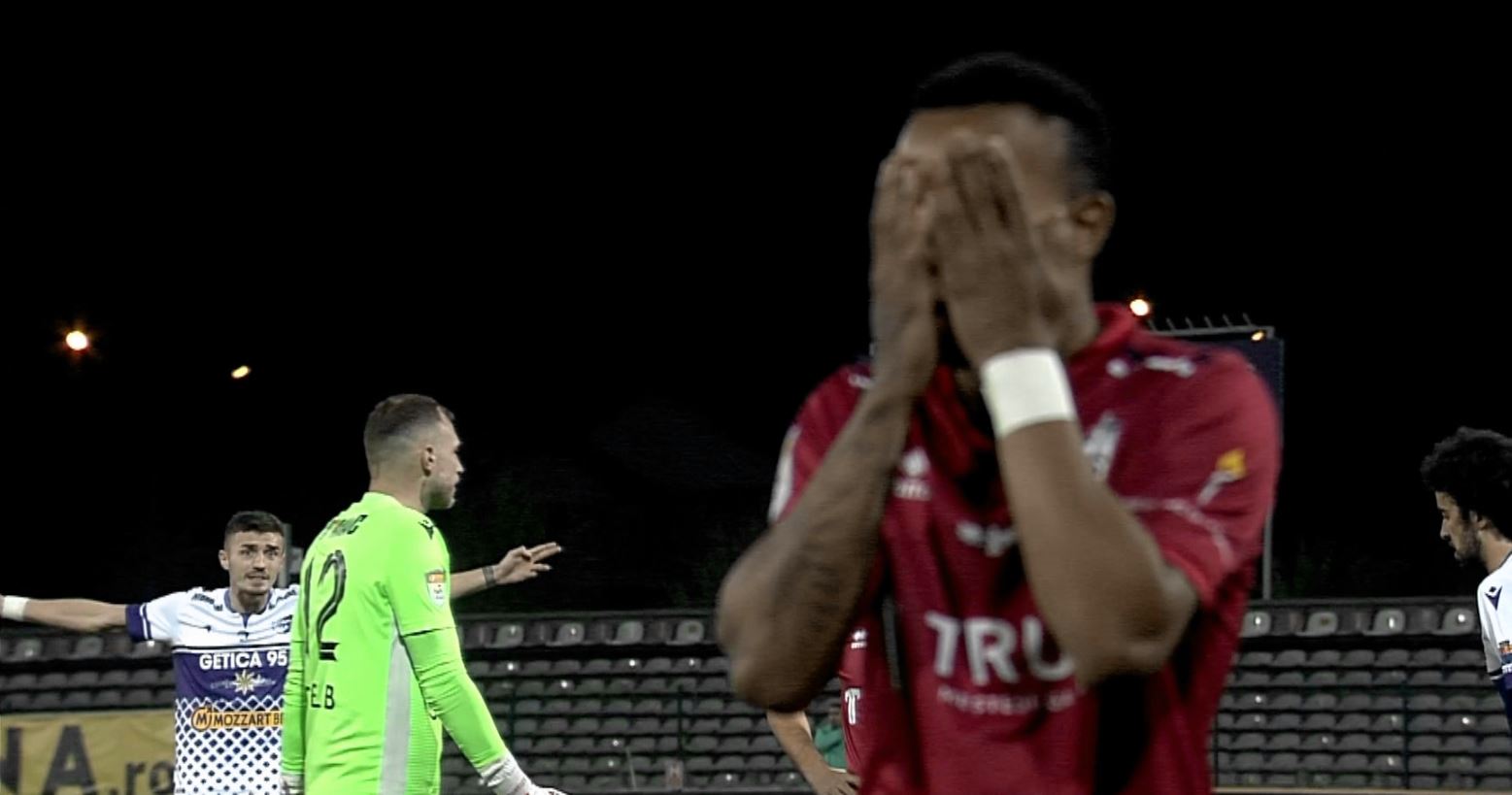 FC Argeș - Botoșani 0-0, ACUM, la Digi Sport 1. Ce ocazie! Moldovenii ratează din postură de "unu-la-unu" cu portarul