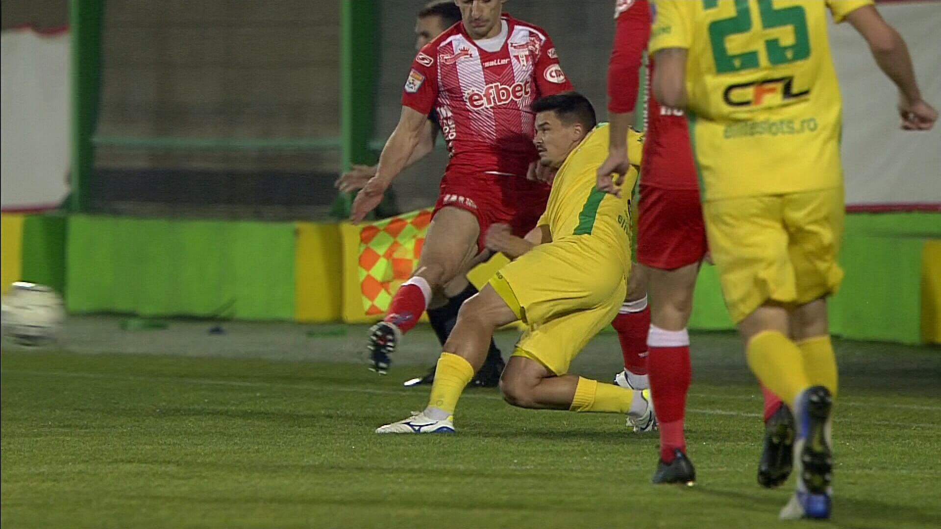 CS Mioveni - UTA Arad 0-0. Remiză albă, dar plină cu faze spectaculoase