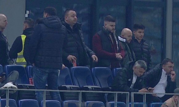 Adrian Mititelu Jr a ignorat suspendarea primită de la Jandarmerie! Cum a fost surprins la meciul U Craiova 1948 - Sepsi