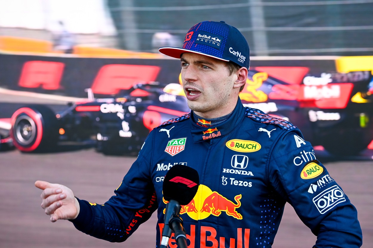 Max Verstappen și-a jignit în direct un adversar din Formula 1, la doar două săptămâni după ce l-a insultat și pe Hamilton