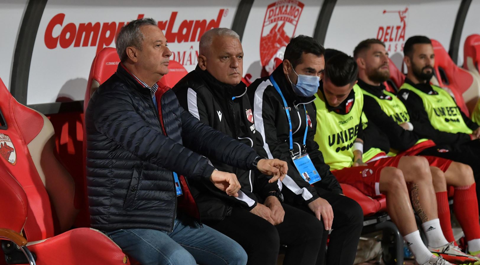 Forțe proaspete pentru Dinamo. Kainourgios debutează cu CFR Cluj, Nunic și Carp sunt rezerve