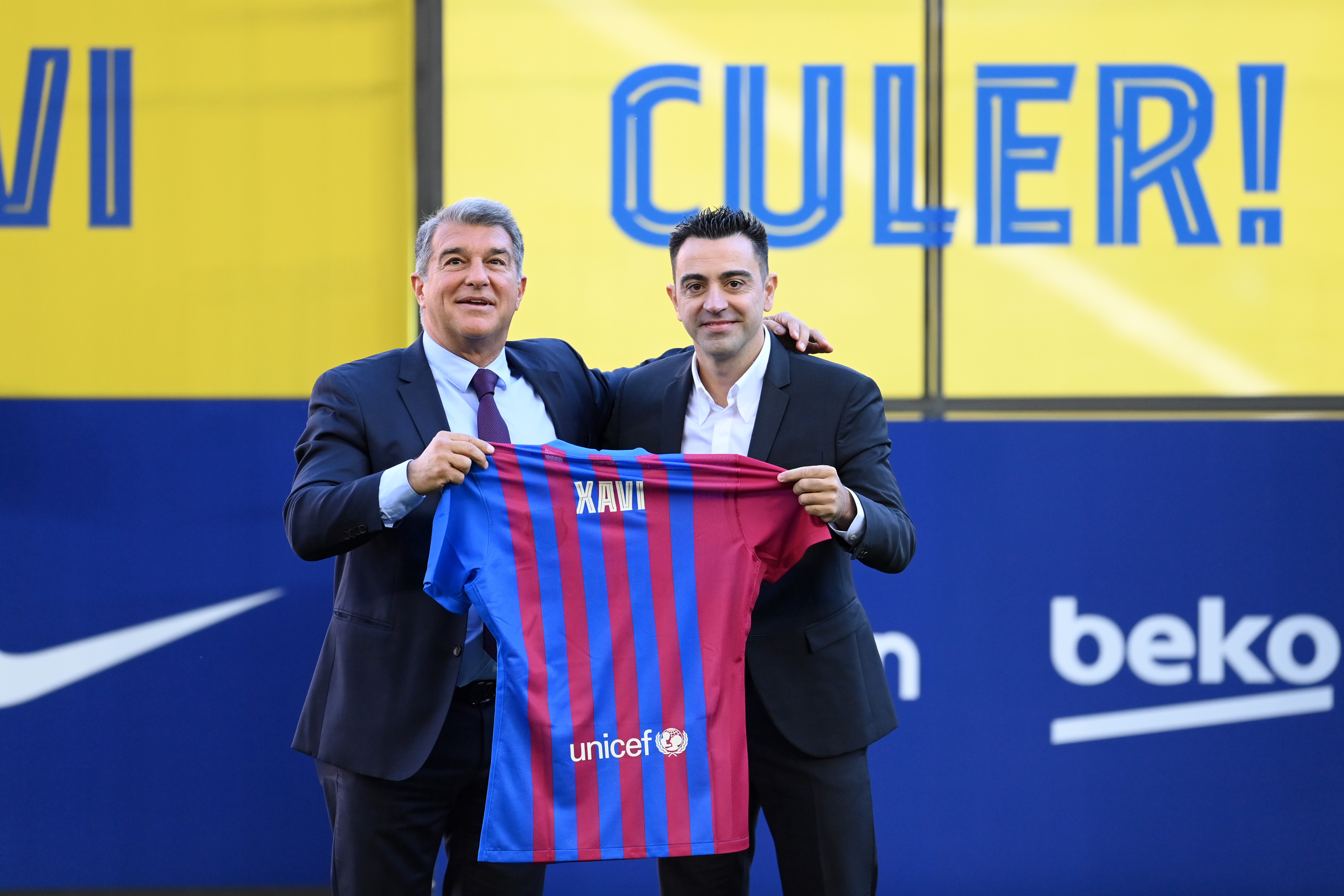 Xavi putea fi antrenorul lui Neymar! Ce ofertă a refuzat + ce mesaj i-a transmis Leo Messi