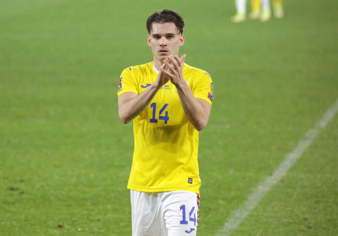 Ianis Hagi, ales ”tricolorul lunii octombrie”! Marea surpriză din Top 5