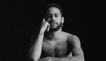 Schimbare de look neobișnuită, marca Neymar: ”Vei zbura pe teren ca Batman”. Imaginea de peste două milioane de like-uri