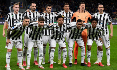 Players of Juventus FC pose for a team photo prior to the