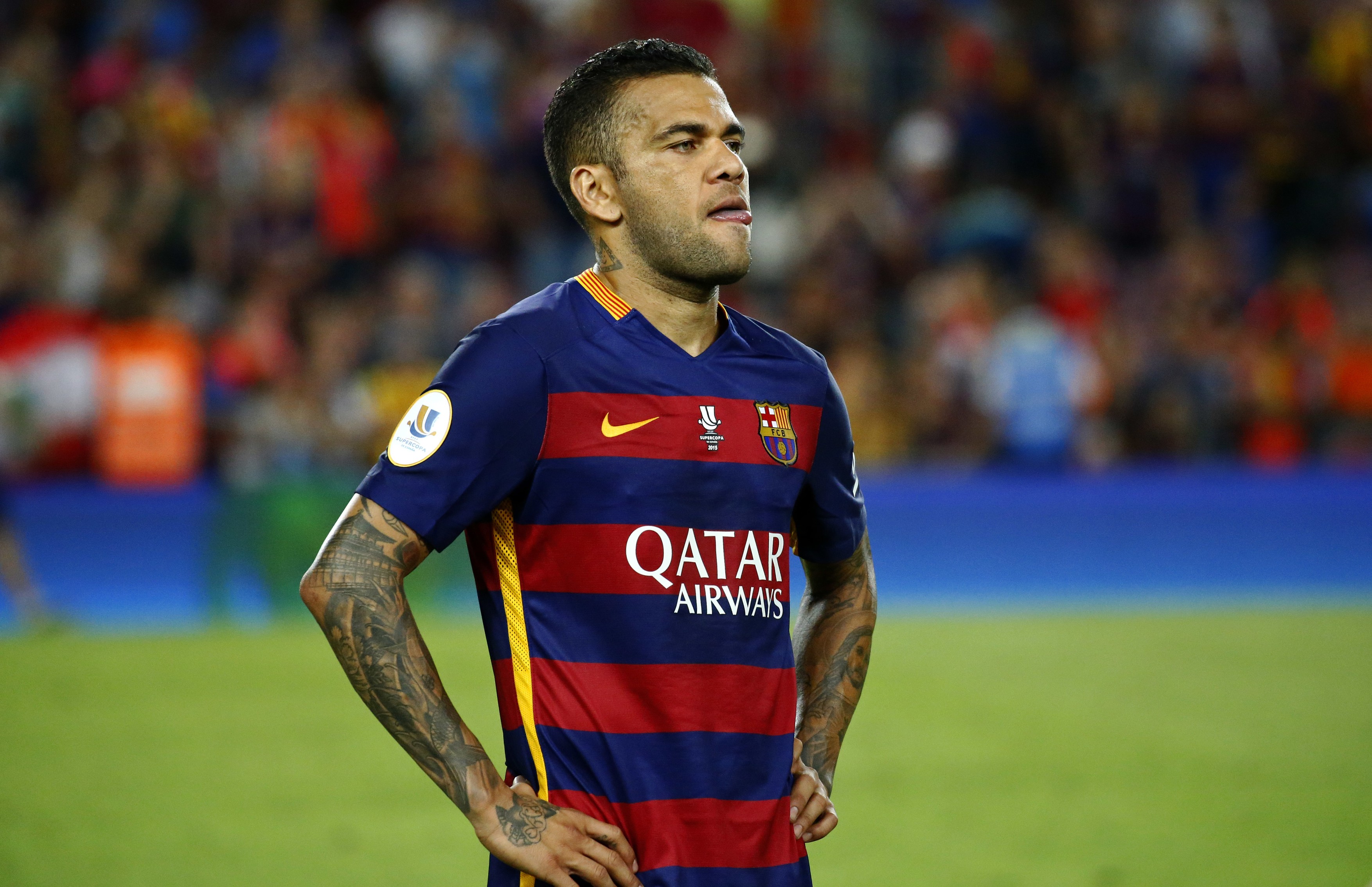 Dani Alves a făcut deja vizita medicală la Barcelona, dar nu are drept de joc! Până când trebuie să aștepte brazilianul