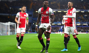 Chelsea FC v AFC Ajax: Group H - UEFA Champions League