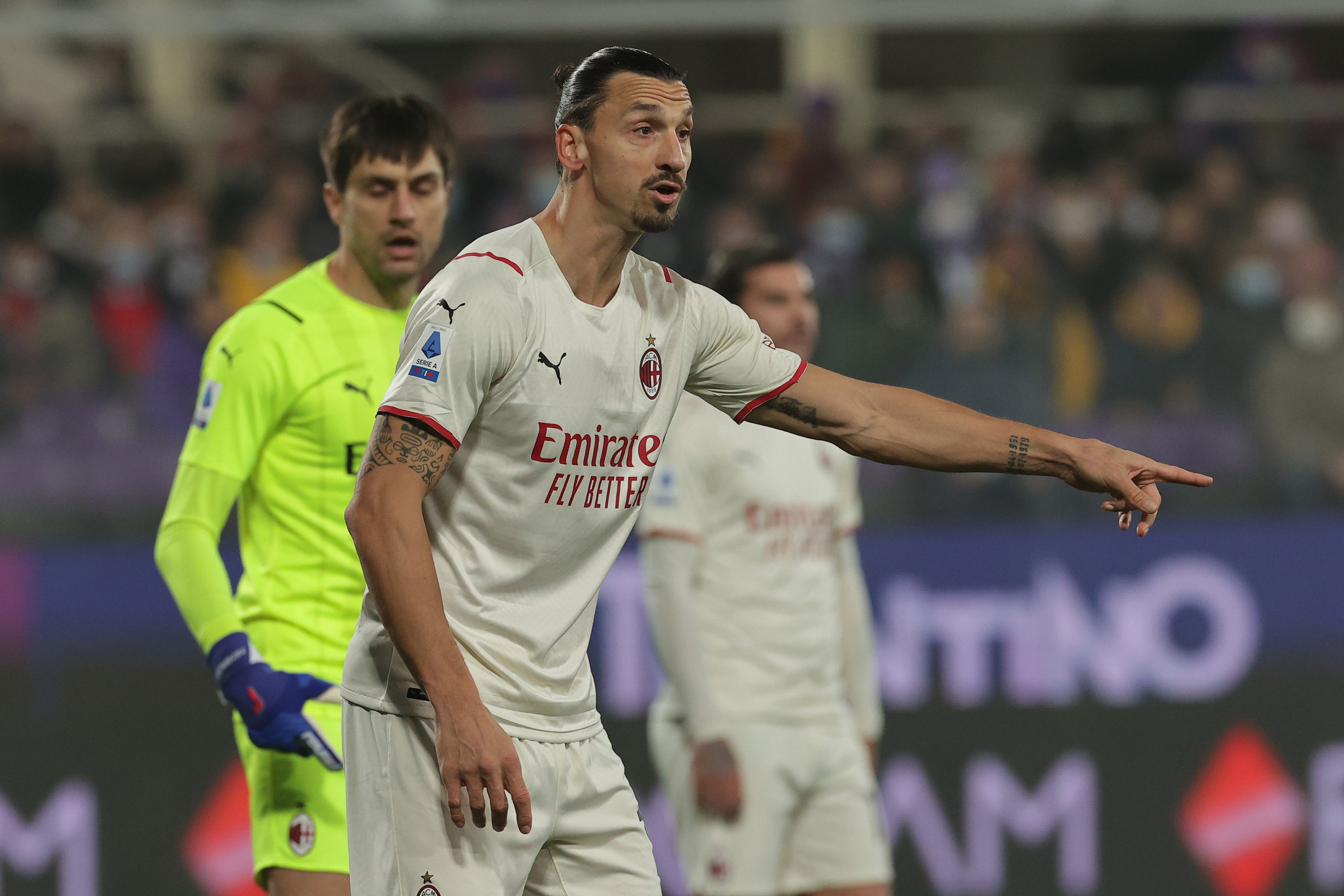 Fiorentina - AC Milan 4-3. Tătărușanu a gafat la un gol. Spectacol făcut de Vlahovic și Ibrahimovic