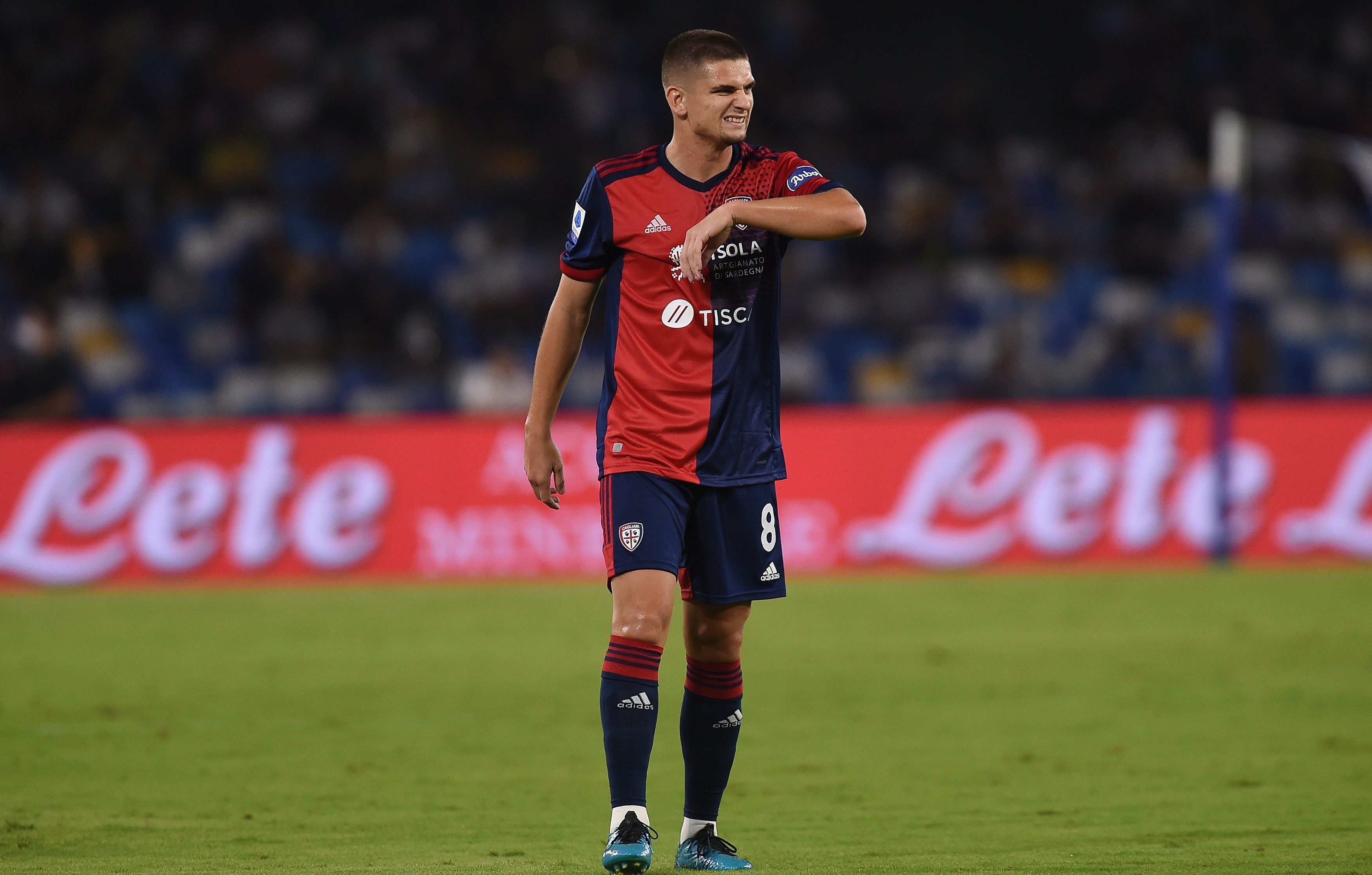 Ce notă a primit Răzvan Marin, după primul meci din acest sezon în care a fost schimbat la Cagliari