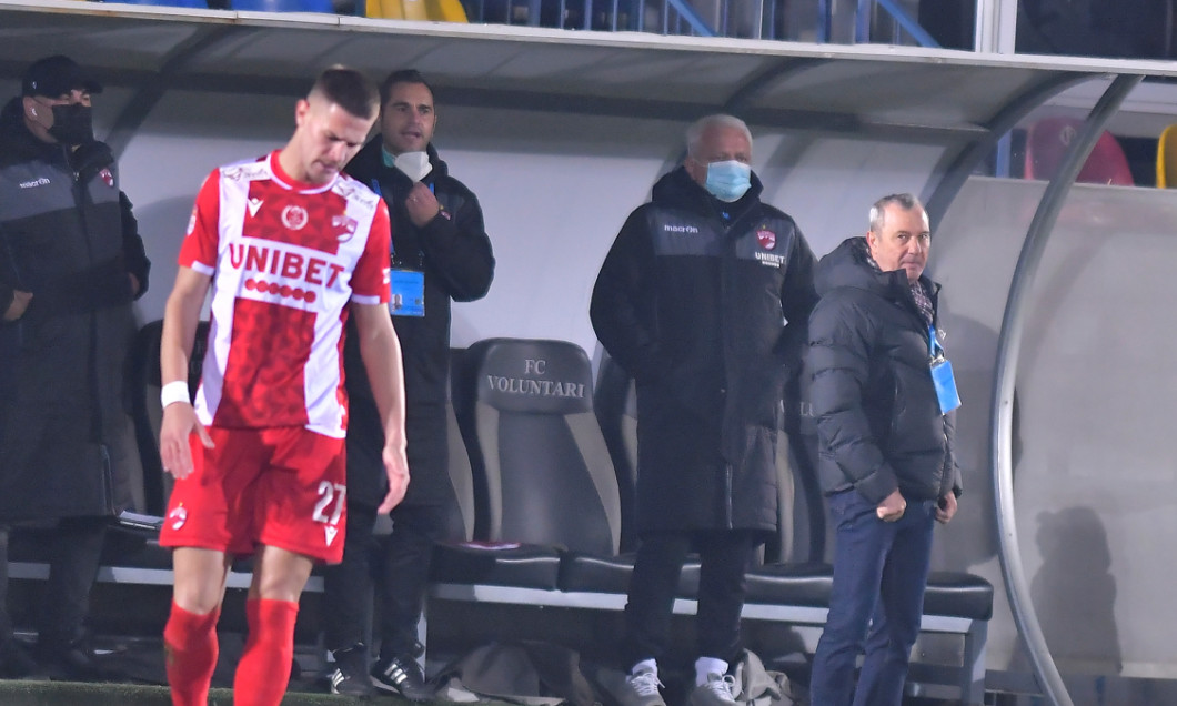 Ricardo Grigore și Mircea Rednic, în timpul meciului FC Voluntari - Dinamo / Foto: Sport Pictures