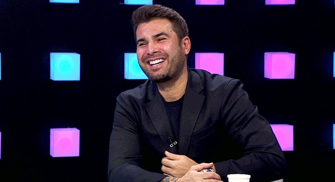 Adrian Mutu a analizat cele 5 modele din care se va alege noua siglă a lui Dinamo! Cu ce are legătură steaua aia?