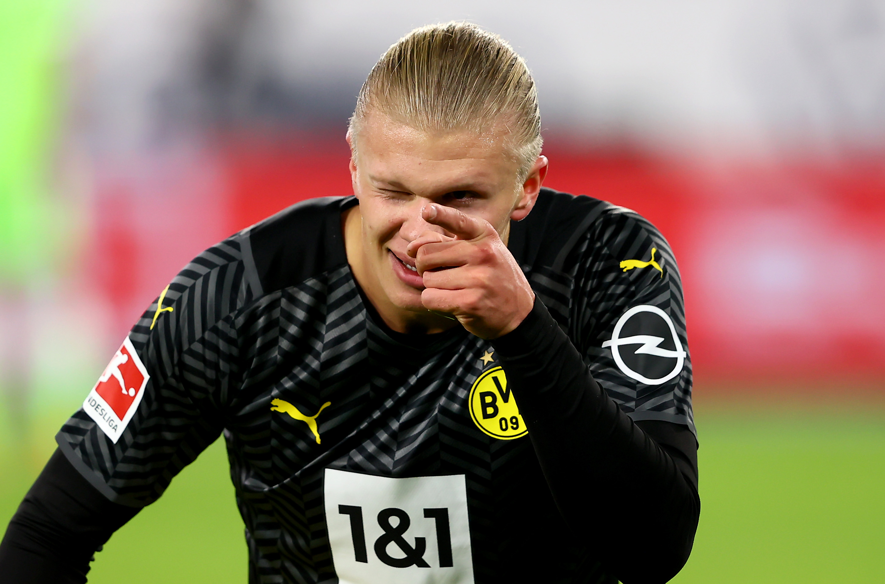 Erling Haaland a avut nevoie de doar 8 minute pentru a doborî două recorduri istorice în Bundesliga