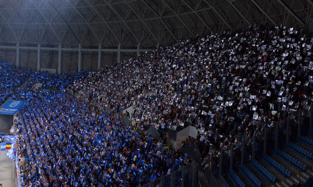 Universitatea Craiova - U Craiova 1948, aproape de sold out. Câte bilete mai sunt