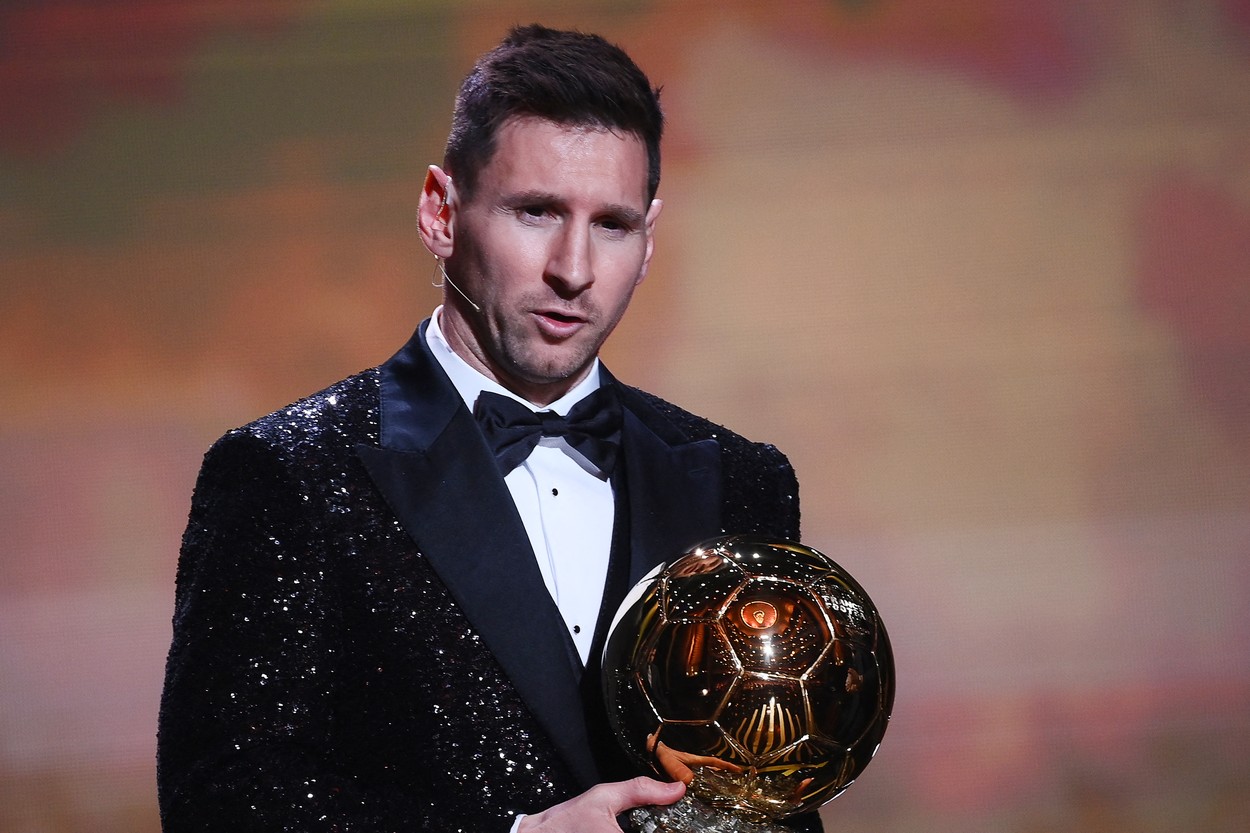 Balonul de Aur 2021. Lionel Messi a câștigat al șaptelea trofeu din carieră. Clasamentul final + toate premiile acordate