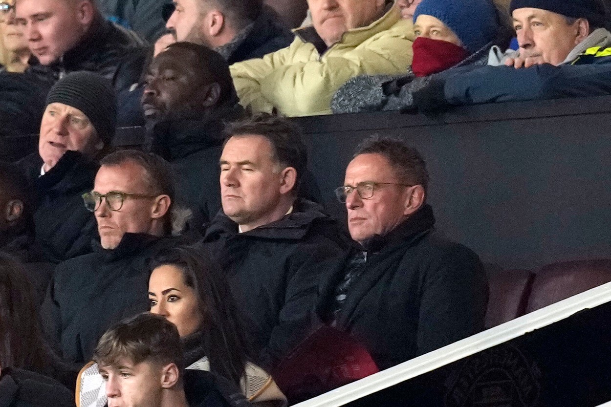 Ralf Rangnick începe treaba la Manchester United și are un bonus uriaș pentru primul super transfer