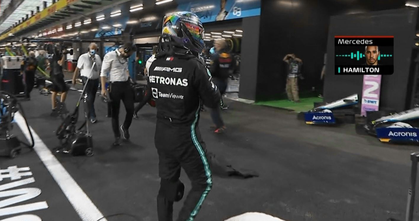 Momentul în care Lewis Hamilton, plin de nervi, a înjurat în direct! Decizia care îl poate costa titlul mondial