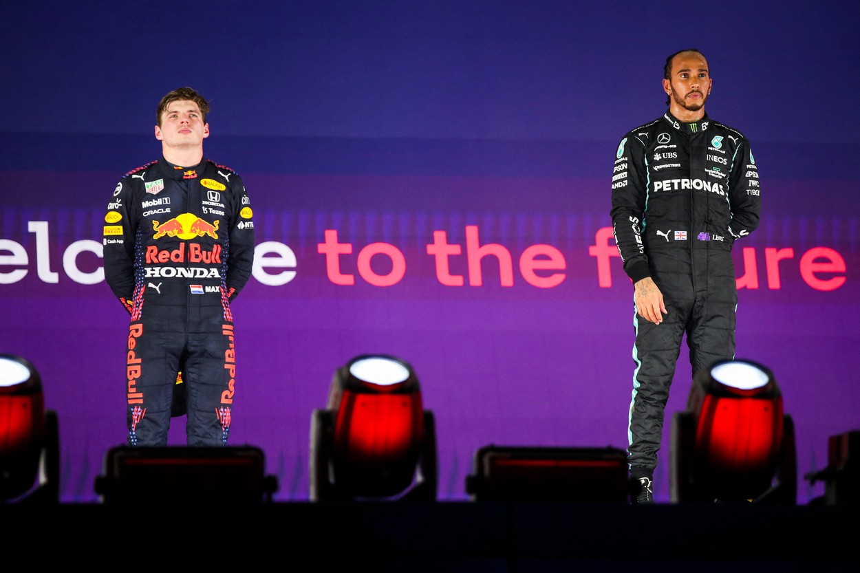 Verstappen și Hamilton și-au găsit cu greu cuvintele după cursa nebună din MP al Arabiei Saudite