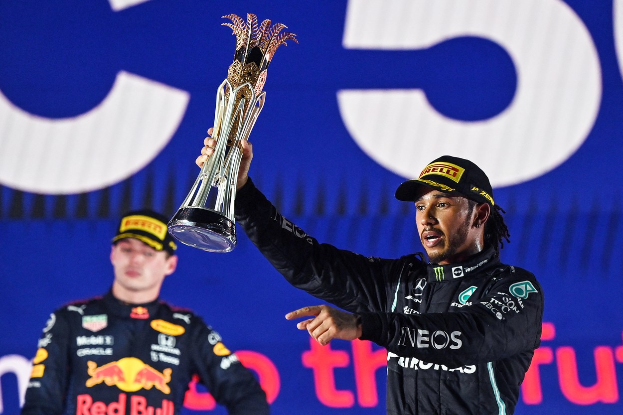Bernie Ecclestone a dat verdictul: Hamilton sau Verstappen? Cine este favorit să câștige titlul mondial la Formula 1