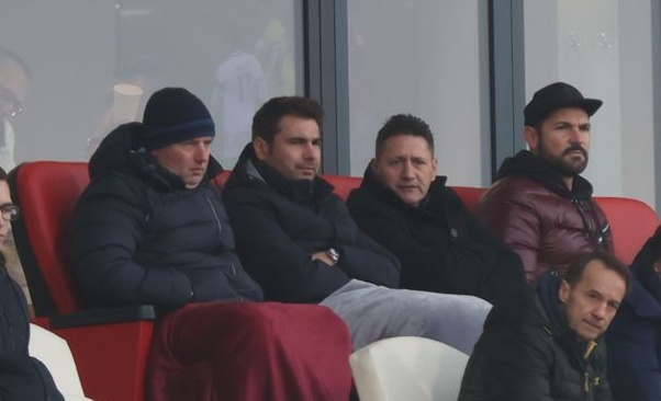 Adrian Mutu, prezent la meciul lui Kisvarda. Cu cine a discutat, ce a găsit acolo și ce spune de ofertă