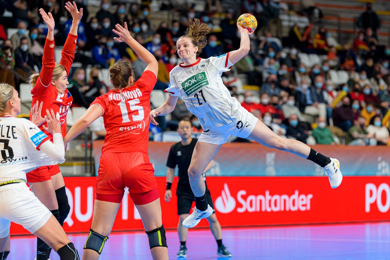 CM de handbal feminin | Germania - Ungaria, ACUM, pe Digi Sport 3. Programul şi clasamentele