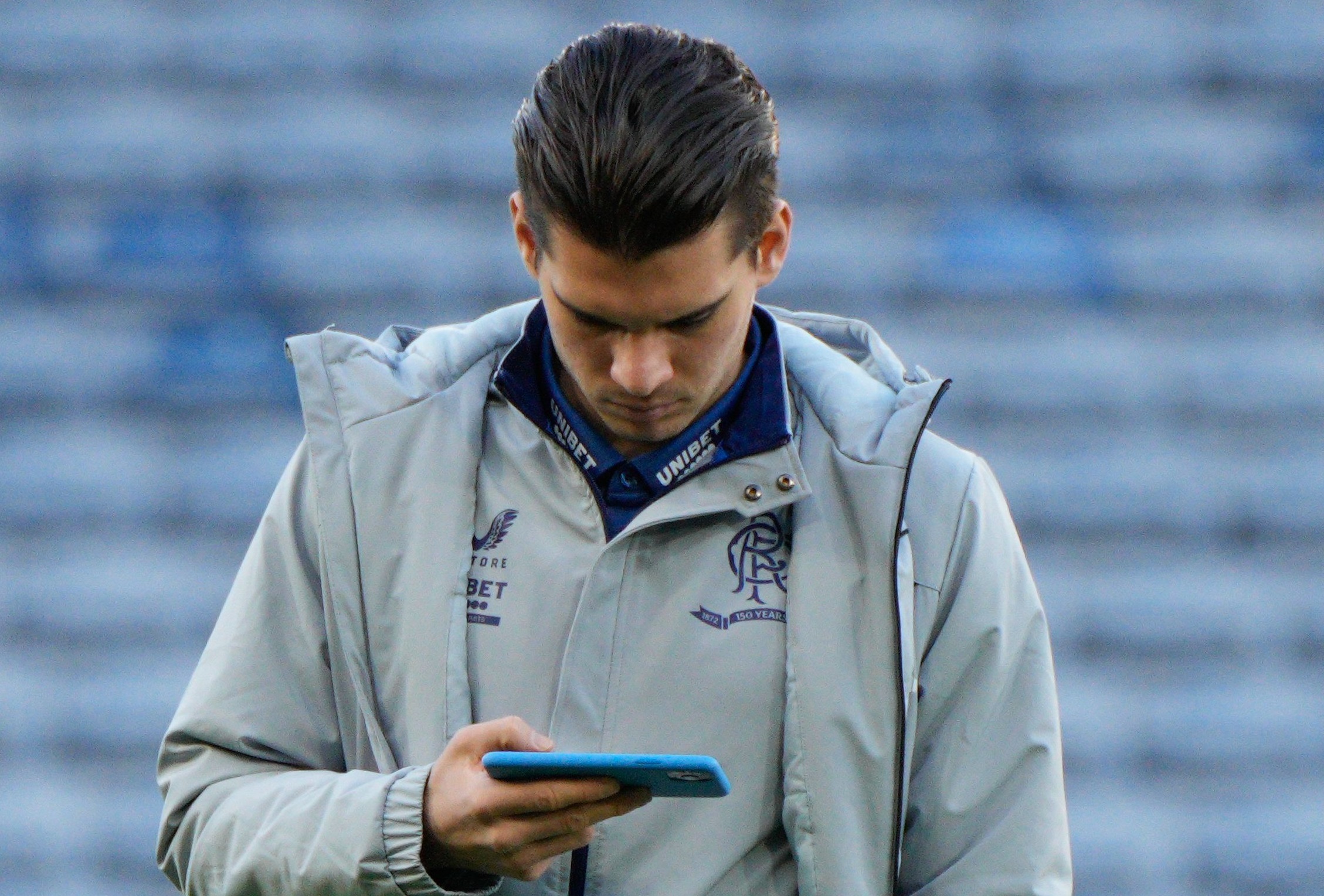 Cum a ajuns să fie asemănată plecarea lui Ianis Hagi de la Rangers cu cea a lui Virgil van Dijk de la Celtic