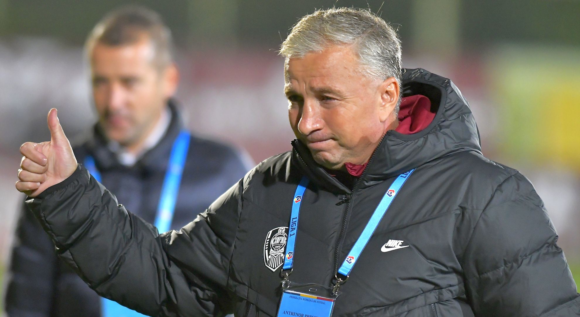 CFR Cluj aduce urgent un jucător: "El merge după meciul de duminică". Solicitarea lui Dan Petrescu, îndeplinită pe jumătate thumbnail