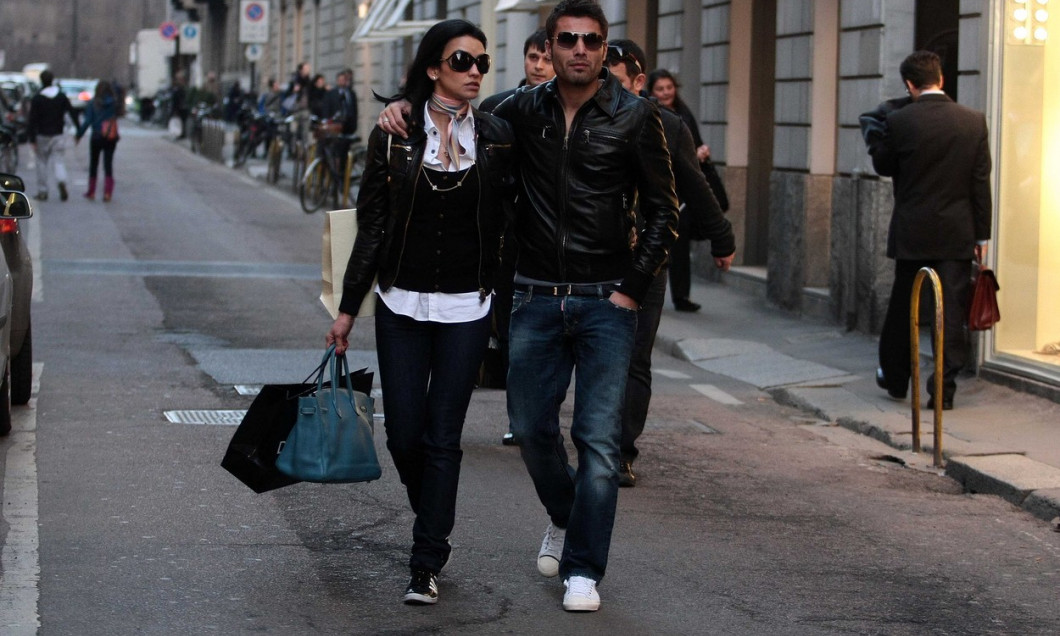 adrian mutu with wife consuelo shopping in milan