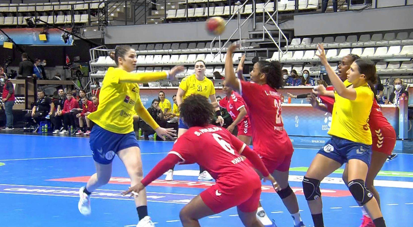 CM de handbal | România - Puerto Rico 43-20. Tricolorele au avut ultima repetiție înaintea confruntării cu Suedia