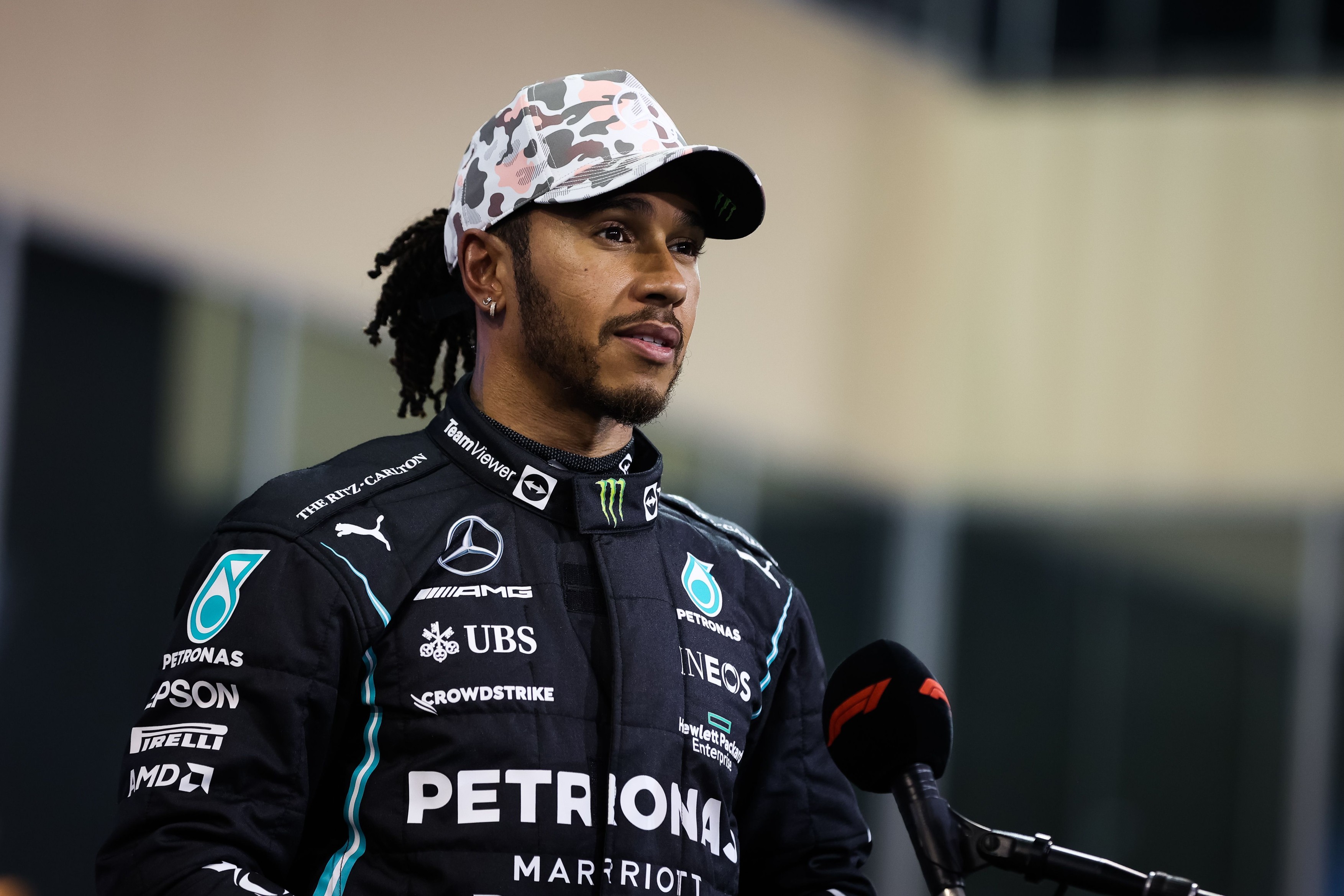 Ce răspuns a dat Lewis Hamilton când a fost întrebat cât mai continuă în F1