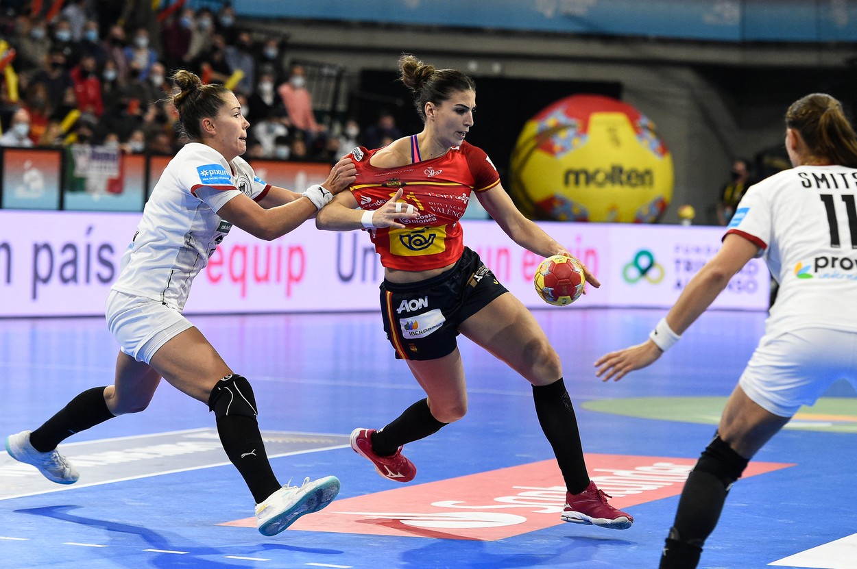 Spania și Danemarca, primele semifinaliste ale CM de handbal feminin. Programul de miercuri