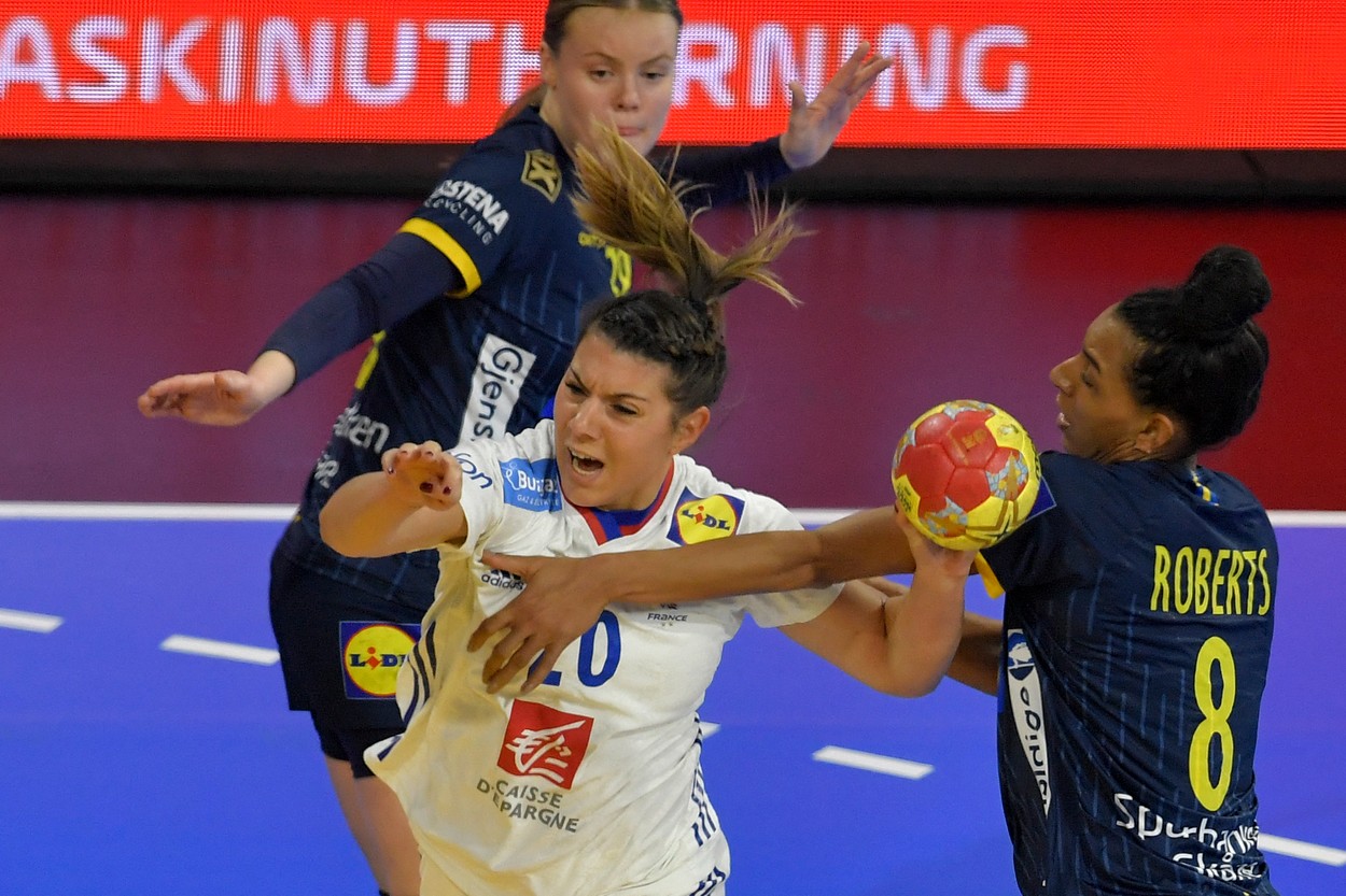 Franța – Suedia 31-26, în sferturile Campionatului Mondial de handbal feminin. Programul semifinalelor