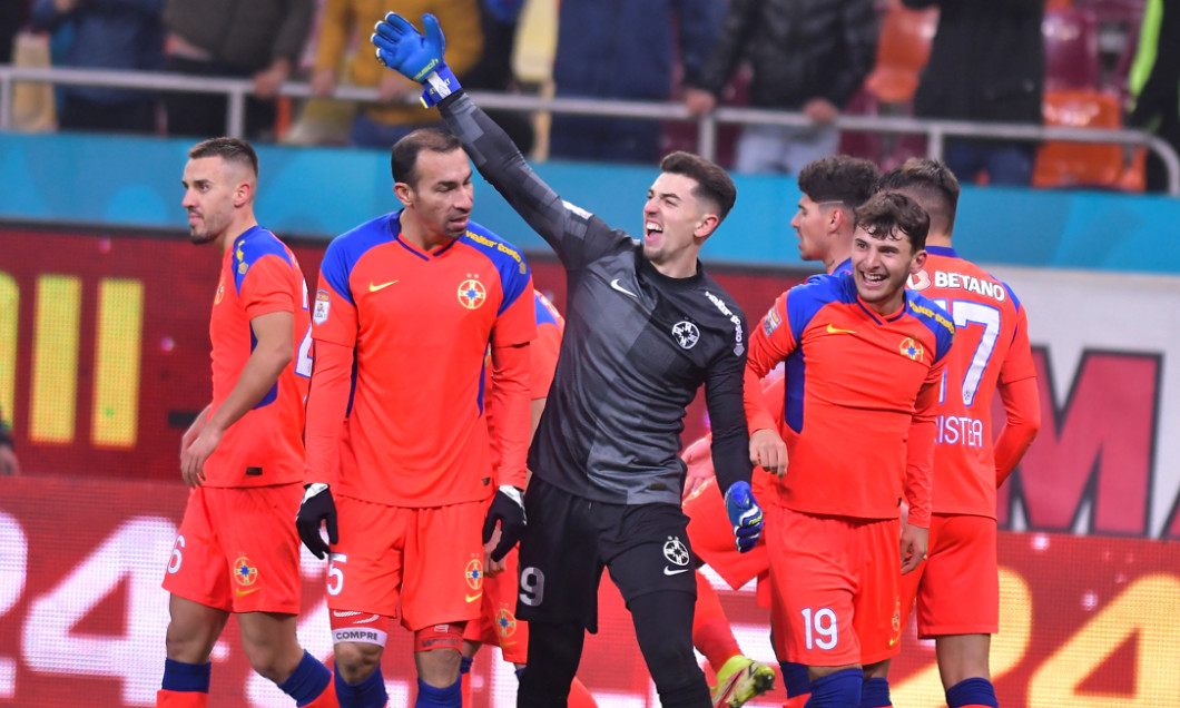 Fotbaliștii de la FCSB, după meciul cu Rapid / Foto: Sport Pictures