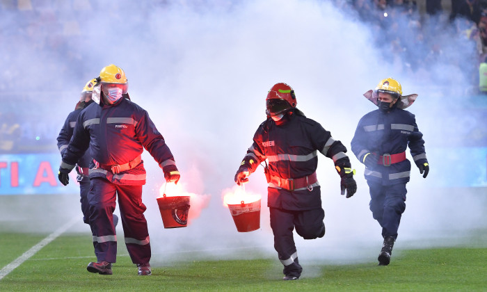 FOTBAL:FCSB-RAPID BUCURESTI, LIGA 1 CASA PARIURILOR (15.12.2021)