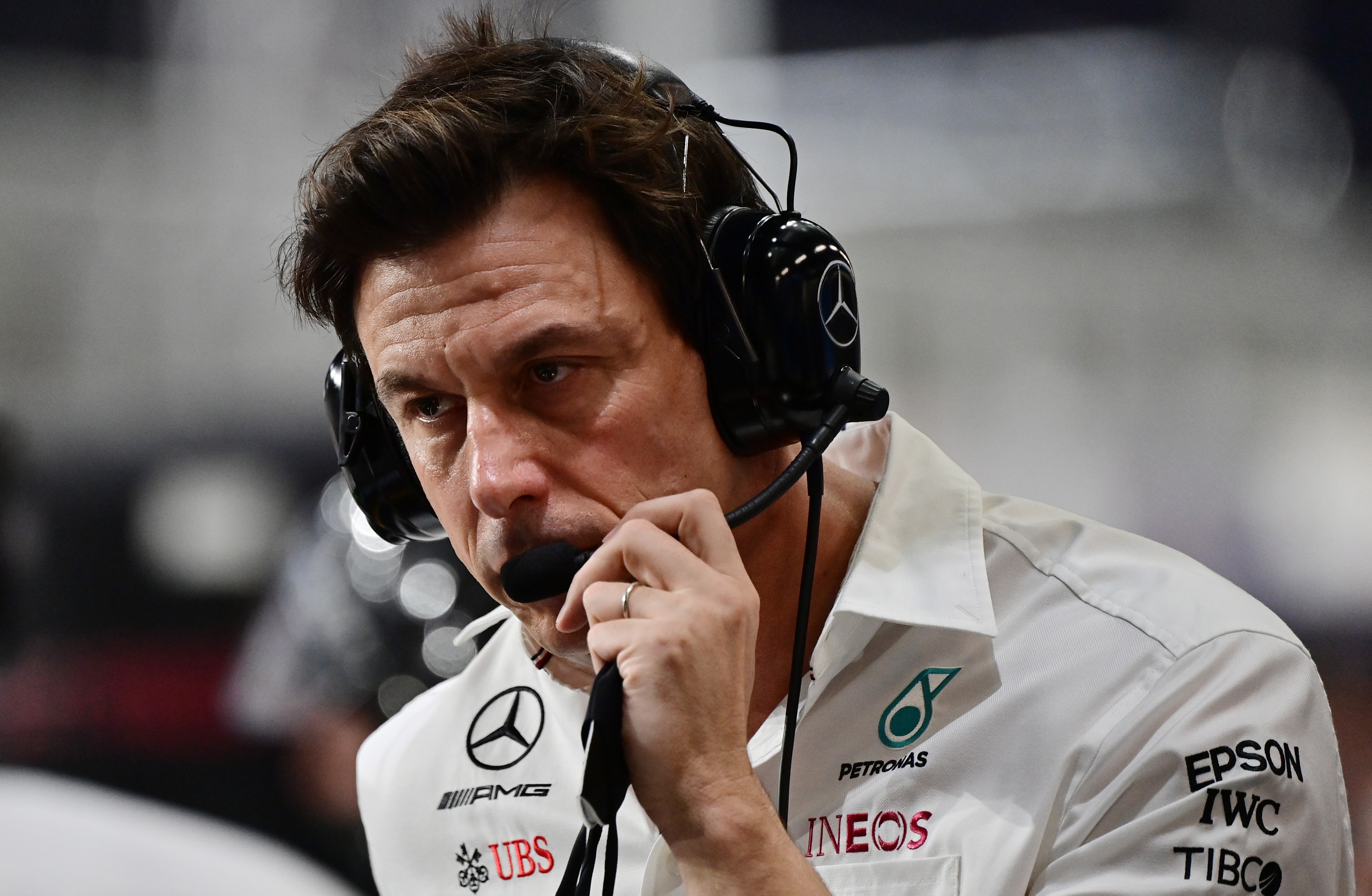 Șeful Mercedes se contrazice singur, după ce inițial i-a spus lui Max Verstappen că a câștigat pe merit