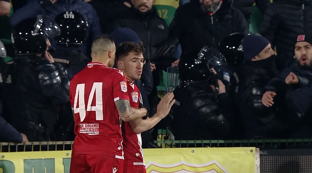 Cum a comentat Gabi Tamaș imaginile cu Deian Sorescu dezbrăcat de fanii lui Dinamo