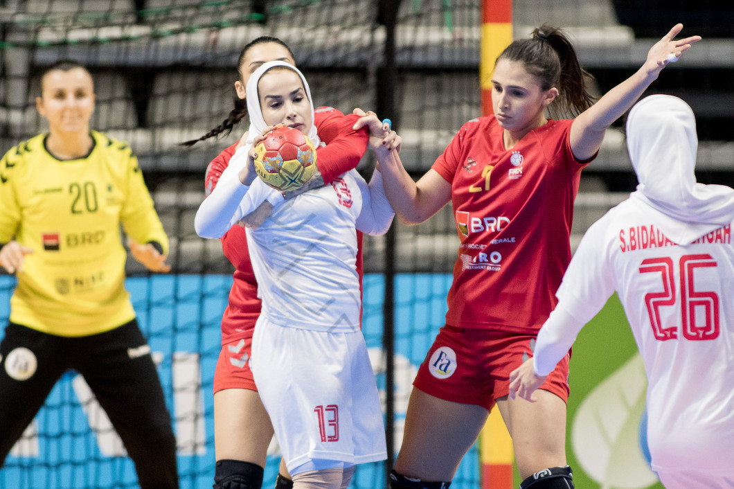 Meciul România - Iran, de la Campionatul Mondial de handbal feminin / Foto: Sport Pictures