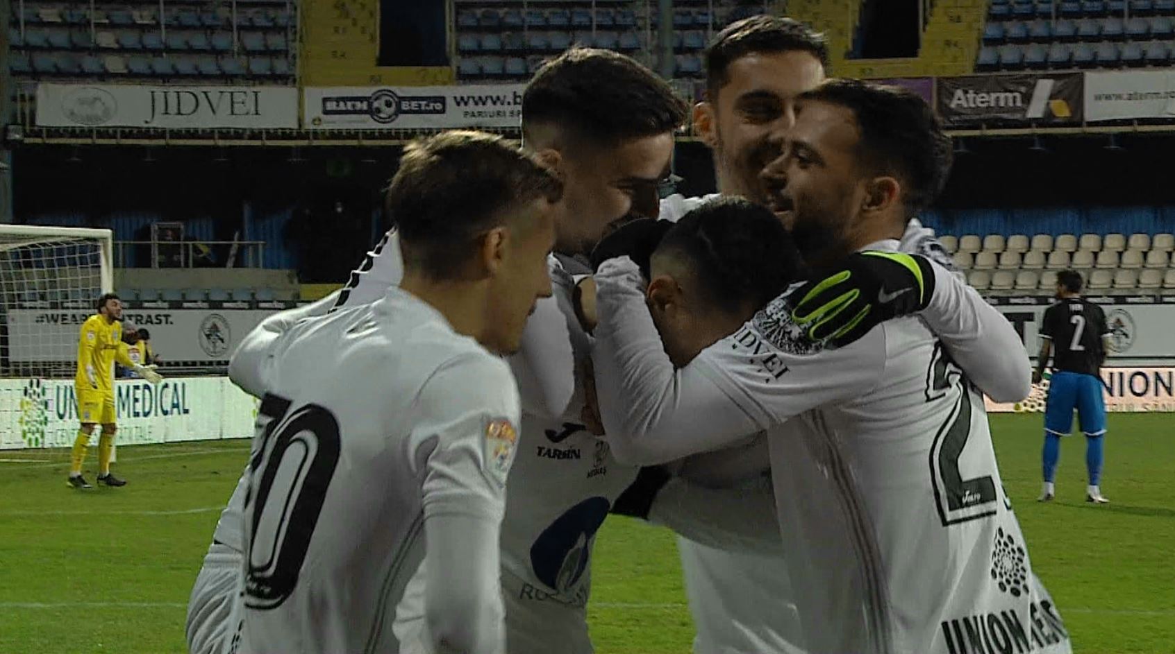 Gaz Metan Mediaş - Universitatea Craiova 1-0, ACUM, la Digi Sport 1. Ardelenii deschid scorul după o gafă a oltenilor