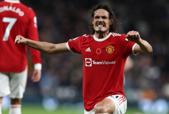 London, England, 30th October 2021. Edinson Cavani of Manchester United celebrates after he scores to make it 2-0 during the Premier League match at the Tottenham Hotspur Stadium, London. Picture credit should read: Paul Terry / Sportimage