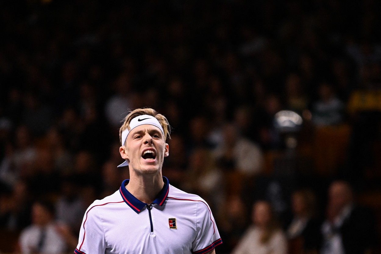 Un nou jucător important poate rata Australian Open. Shapovalov, testat pozitiv cu COVID-19