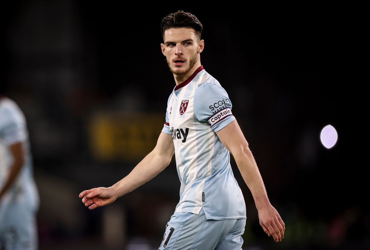 Manchester City a renunțat la Declan Rice și e gata să plătească clauza de reziliere pentru un alt mijlocaș