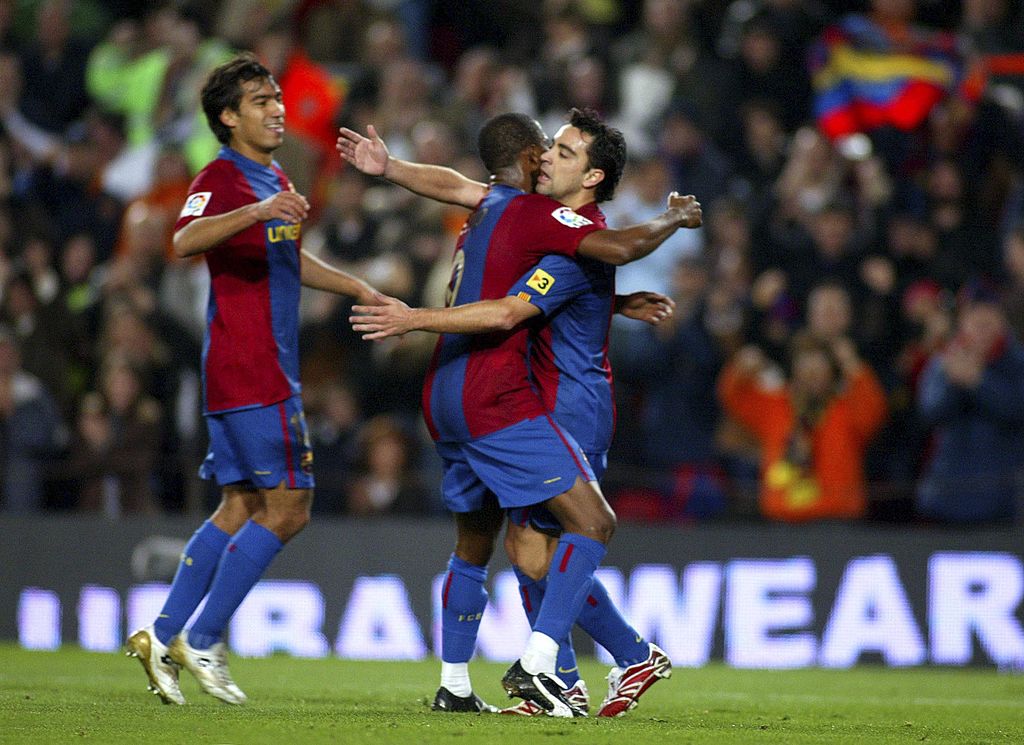 Xavi, întâlnire de "colecție" cu fostul coleg, Samuel Eto'o. Imaginile care au trezit amintiri plăcute faniilor