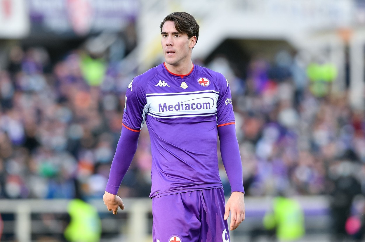 Arsenal a trimis o ofertă pentru transferul lui Dusan Vlahovic, golgheterul din Serie A