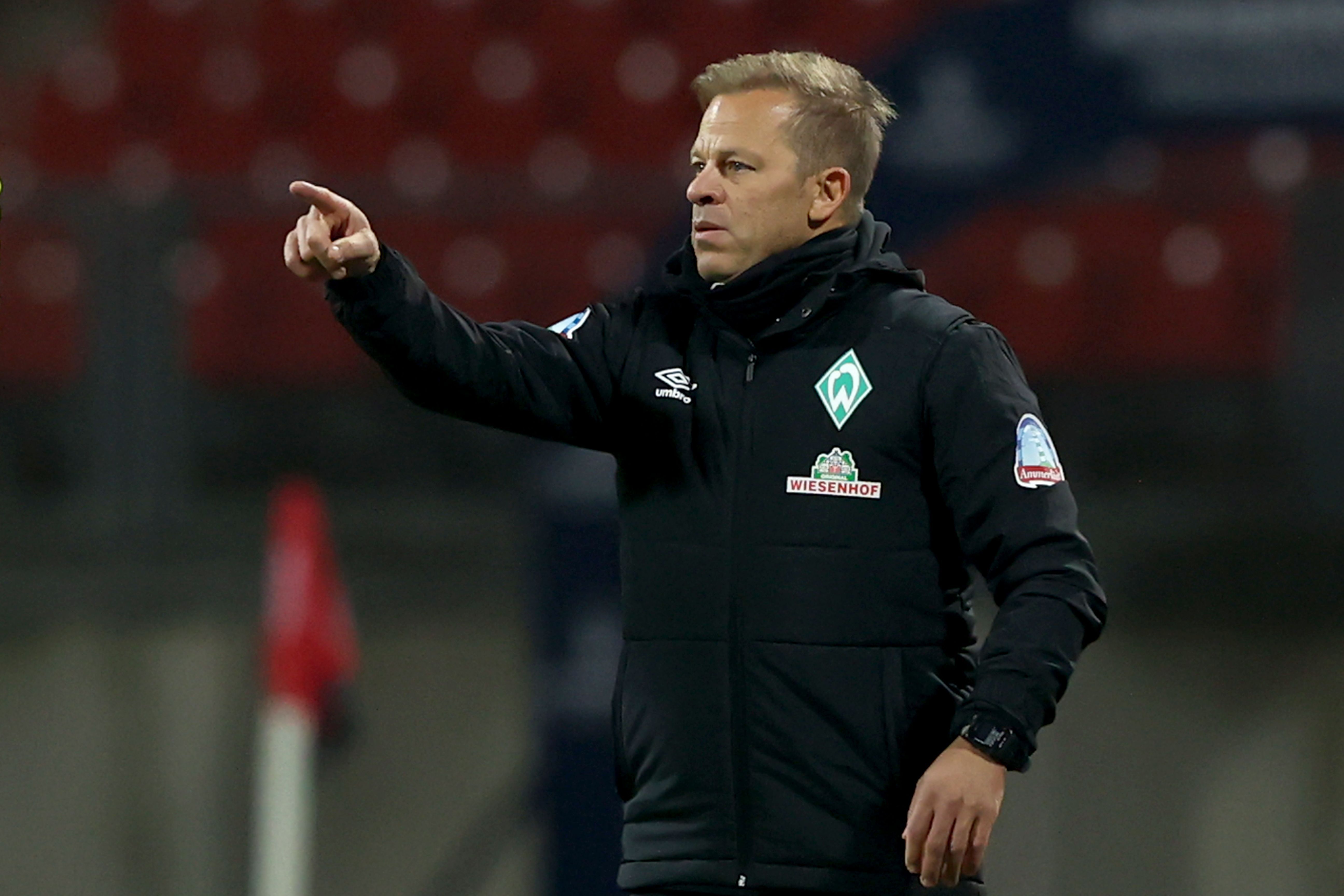 Fostul antrenor de la Werder Bremen a recunoscut că a folosit un certificat de vaccinare fals. Ce pedeapsă riscă