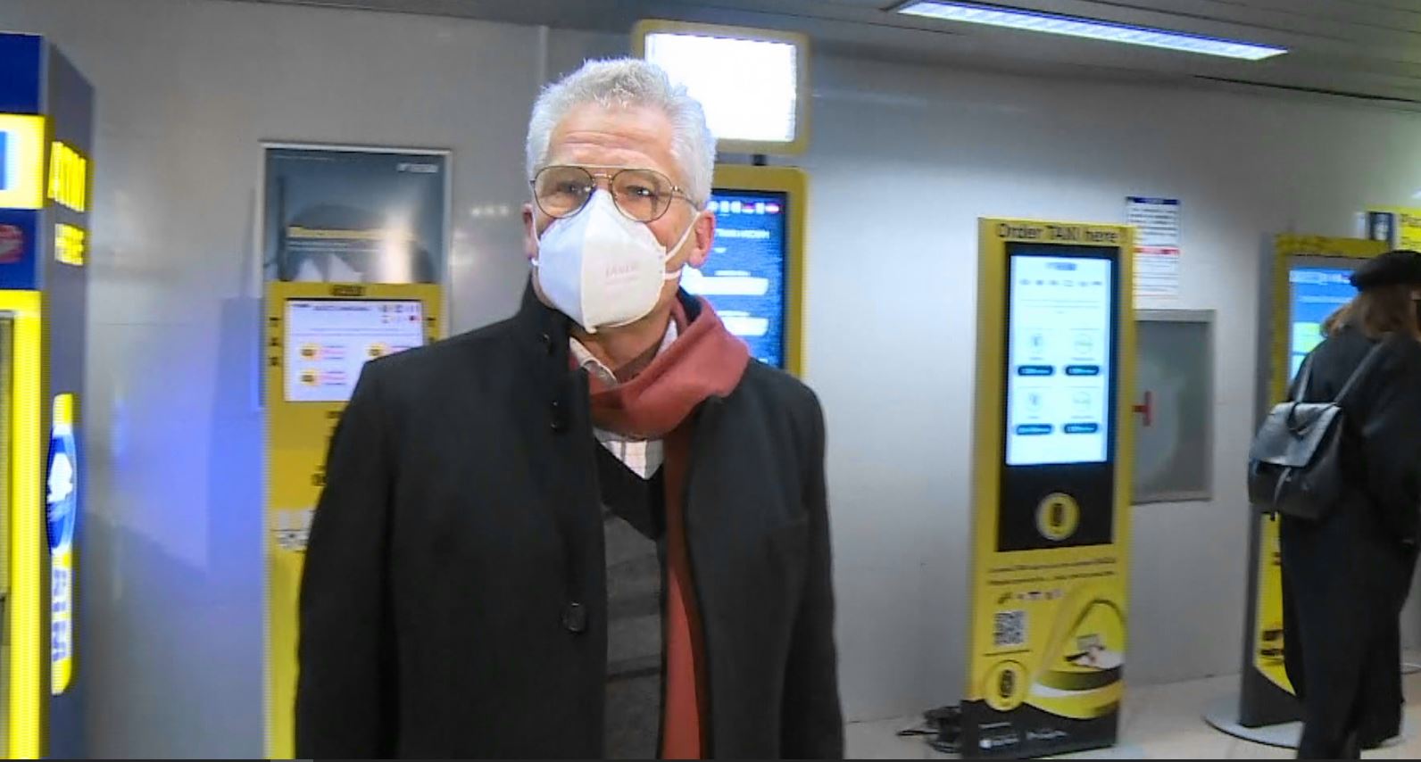 Laszlo Boloni a rupt tăcerea. De ce nu a răspuns la telefon în ultimele zile + când va da un răspuns